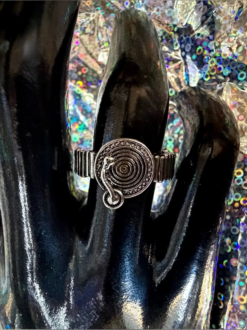 Silver Turntable Vinyl Record Player Ring